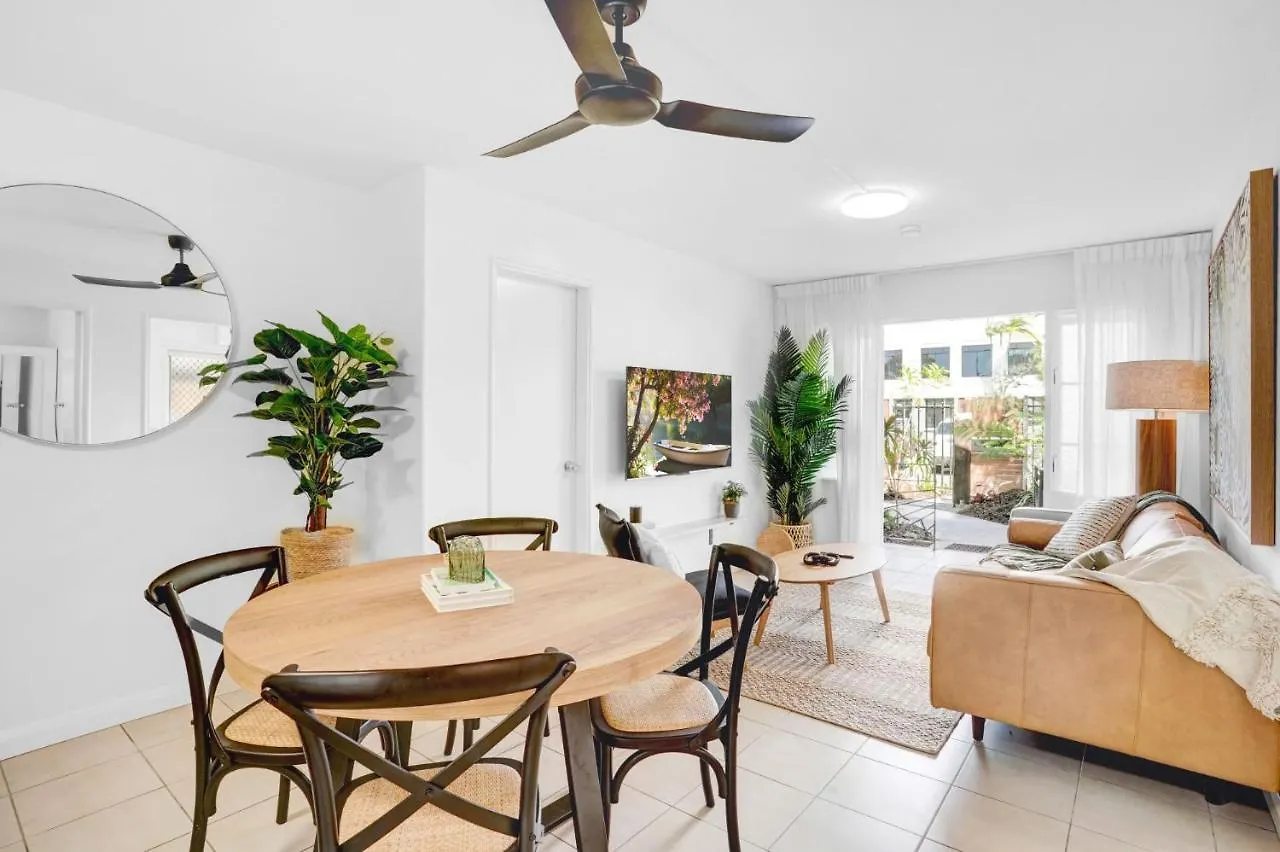 Tropical Terraces Apartment Cairns Australia